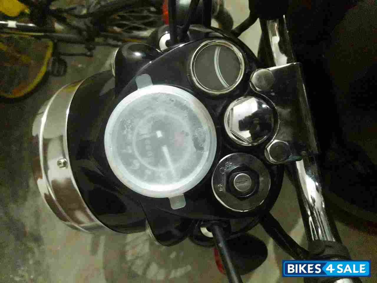 Black Royal Enfield Bullet 350 ES BS6