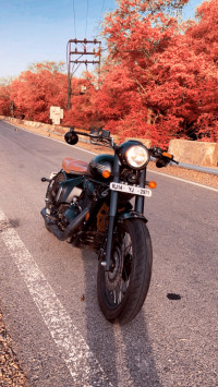 Charcoal Grey Jawa Perak BS6