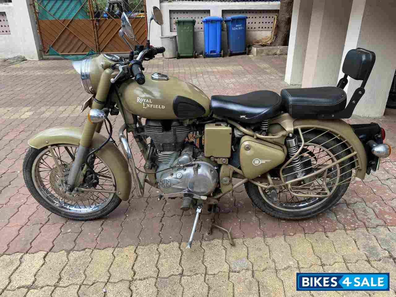 Royal Enfield Classic Desert Storm