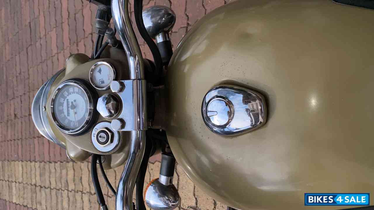 Royal Enfield Classic Desert Storm