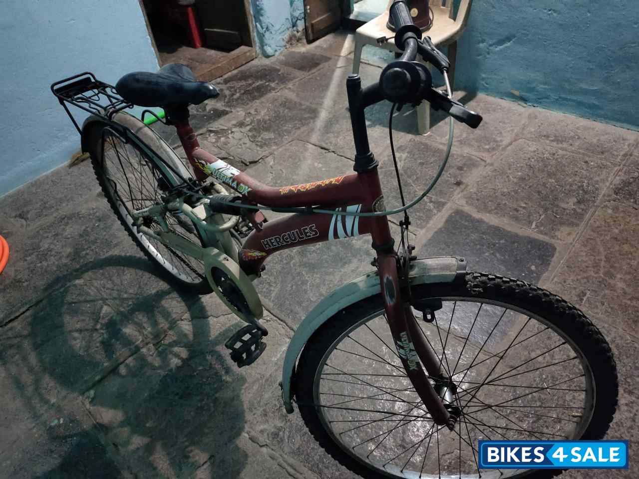 Red Bicycle Hercules