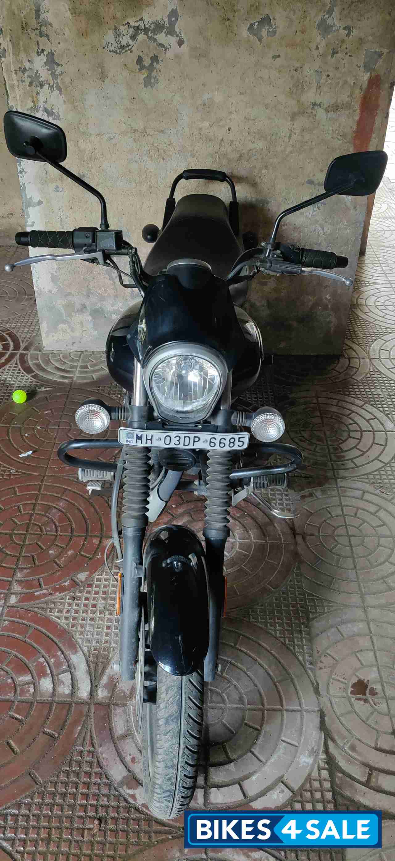 Bajaj Avenger Street 160 BS6