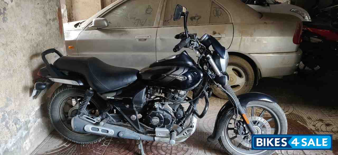 Bajaj Avenger Street 160 BS6