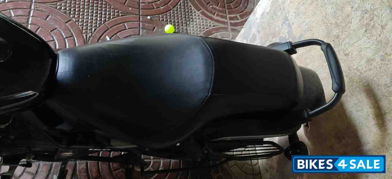 Bajaj Avenger Street 160 BS6