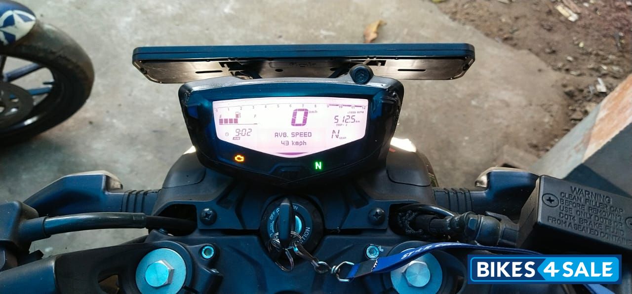 Black TVS Apache RTR 200 4V 2020