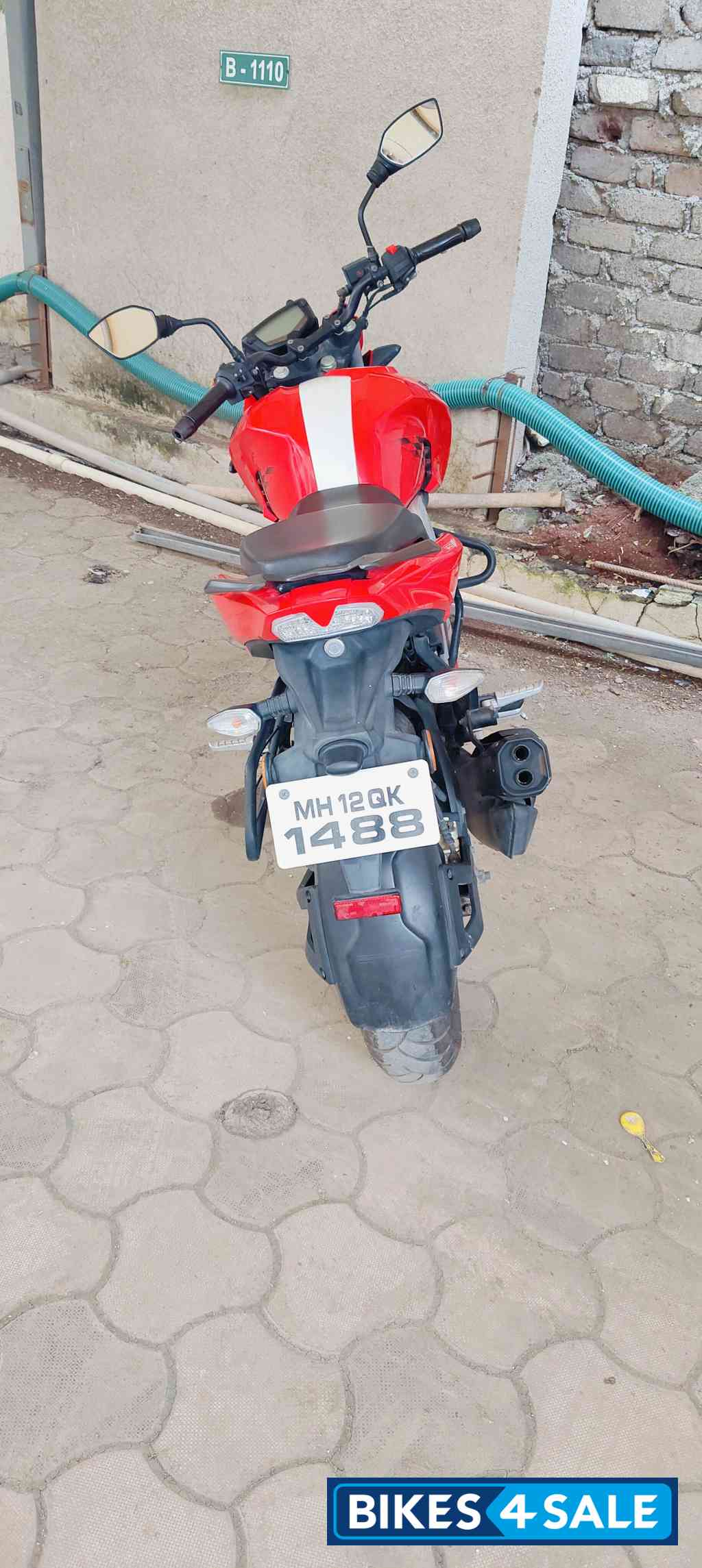 Red And White TVS Apache RTR 160 4V BS6