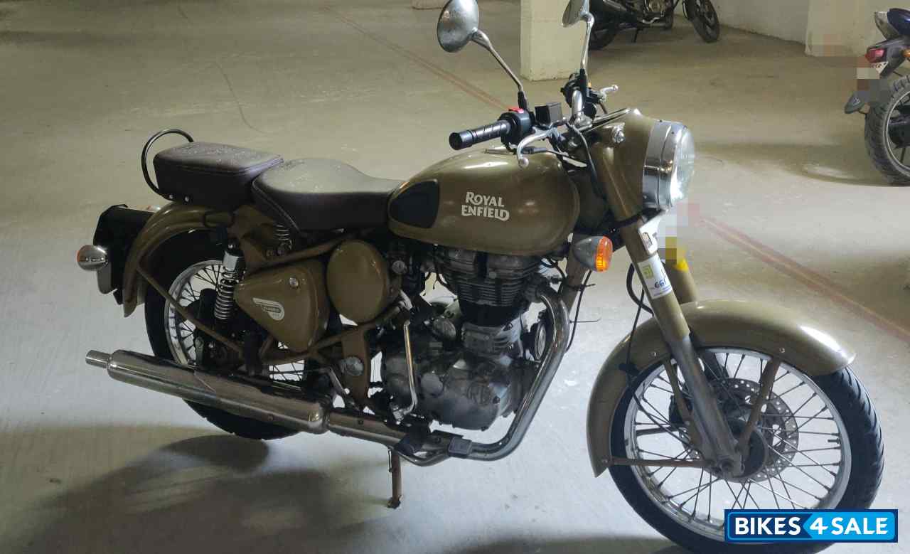 Royal Enfield Classic Desert Storm Royal Enfield Classic Desert Storm