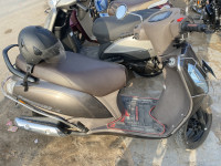 Brown Metallic Suzuki Access 125 Bluetooth Enabled