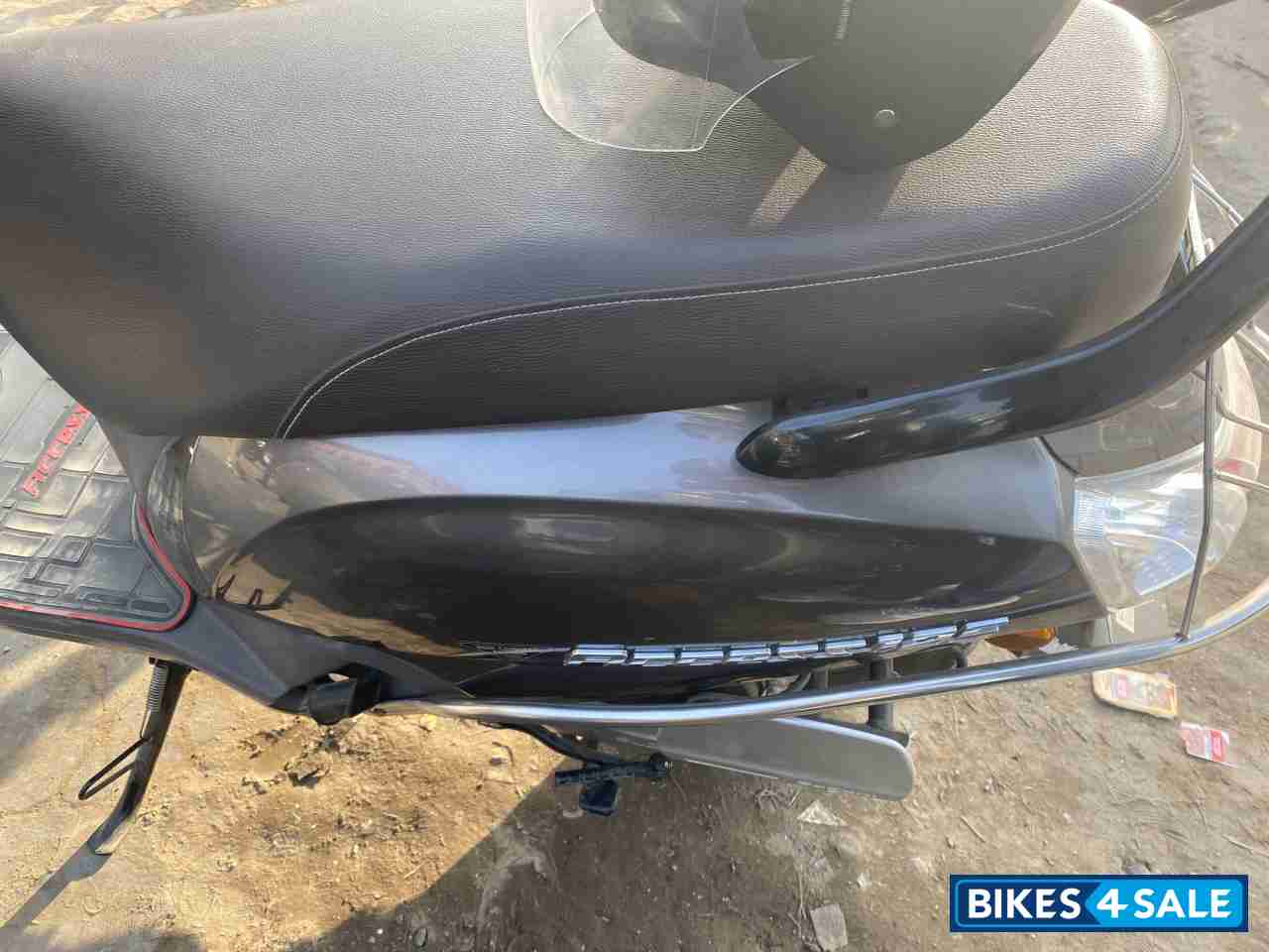 Brown Metallic Suzuki Access 125 Bluetooth Enabled