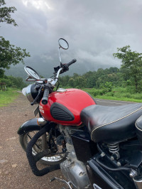 Royal Enfield Classic 350 Redditch Red