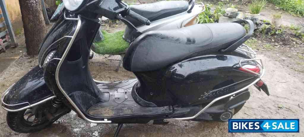 Black Bajaj Chetak Blue 2901 Tecpac