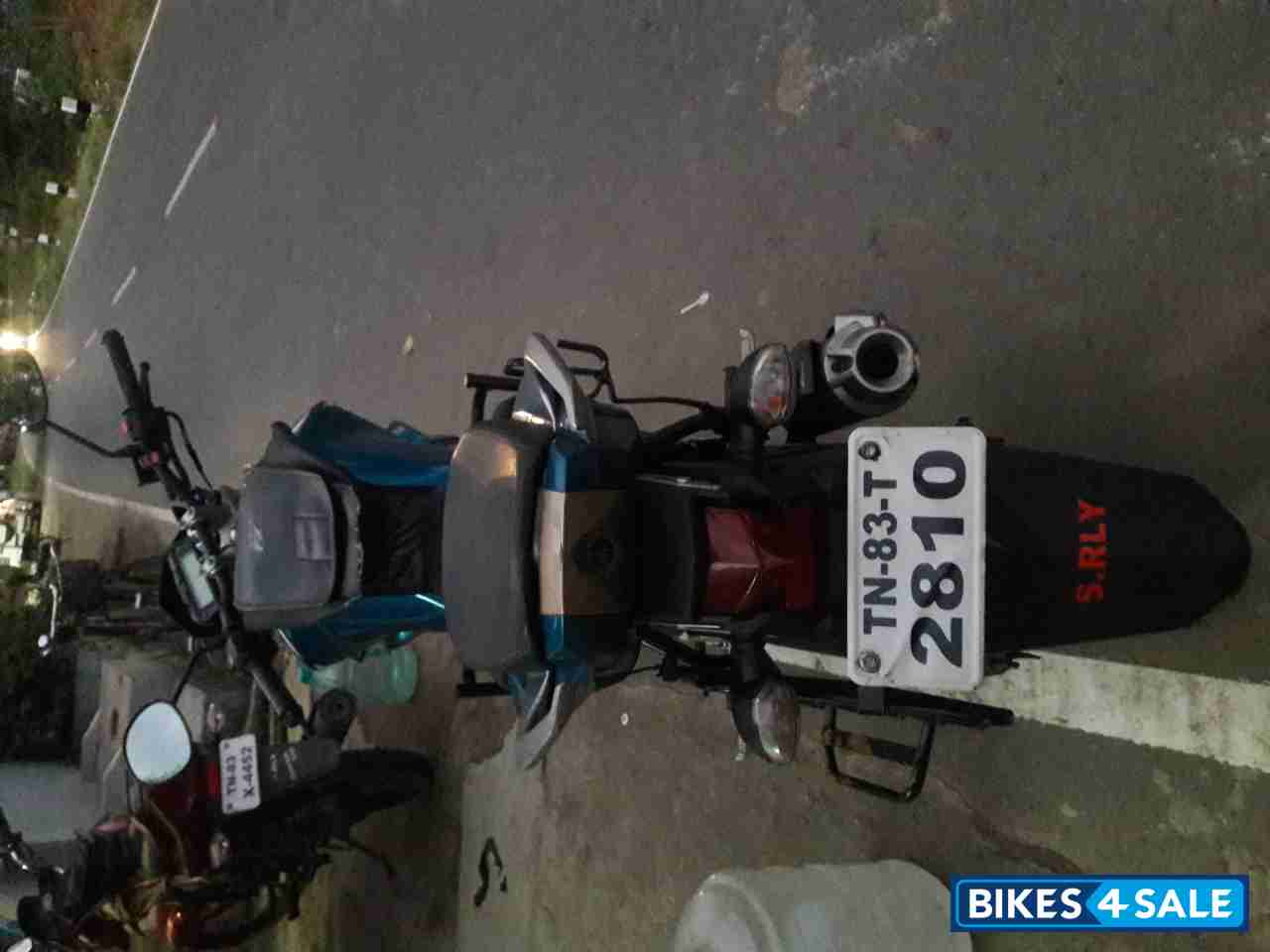 Lightning Cyan Yamaha FZ-S FI V2