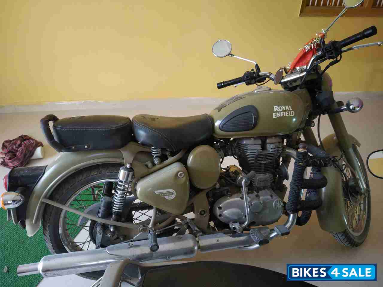 Desert Strome Royal Enfield Classic Desert Storm