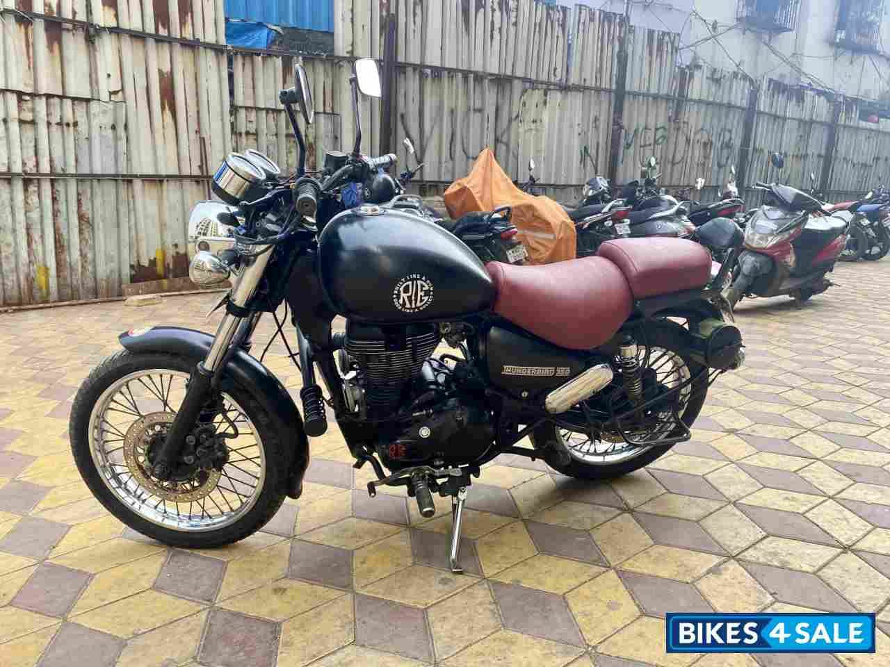 Royal Enfield Thunderbird 350