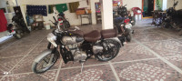 Grey Royal Enfield Classic Gunmetal Grey