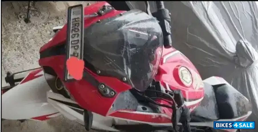 Bajaj Pulsar RS 200 Bajaj Pulsar RS 200