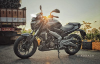 Matte Black Bajaj Dominar 400