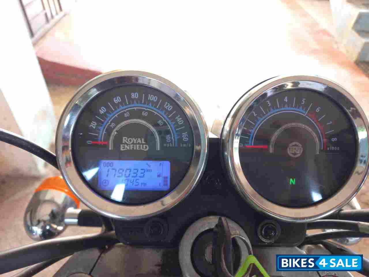 Royal Enfield Thunderbird 350