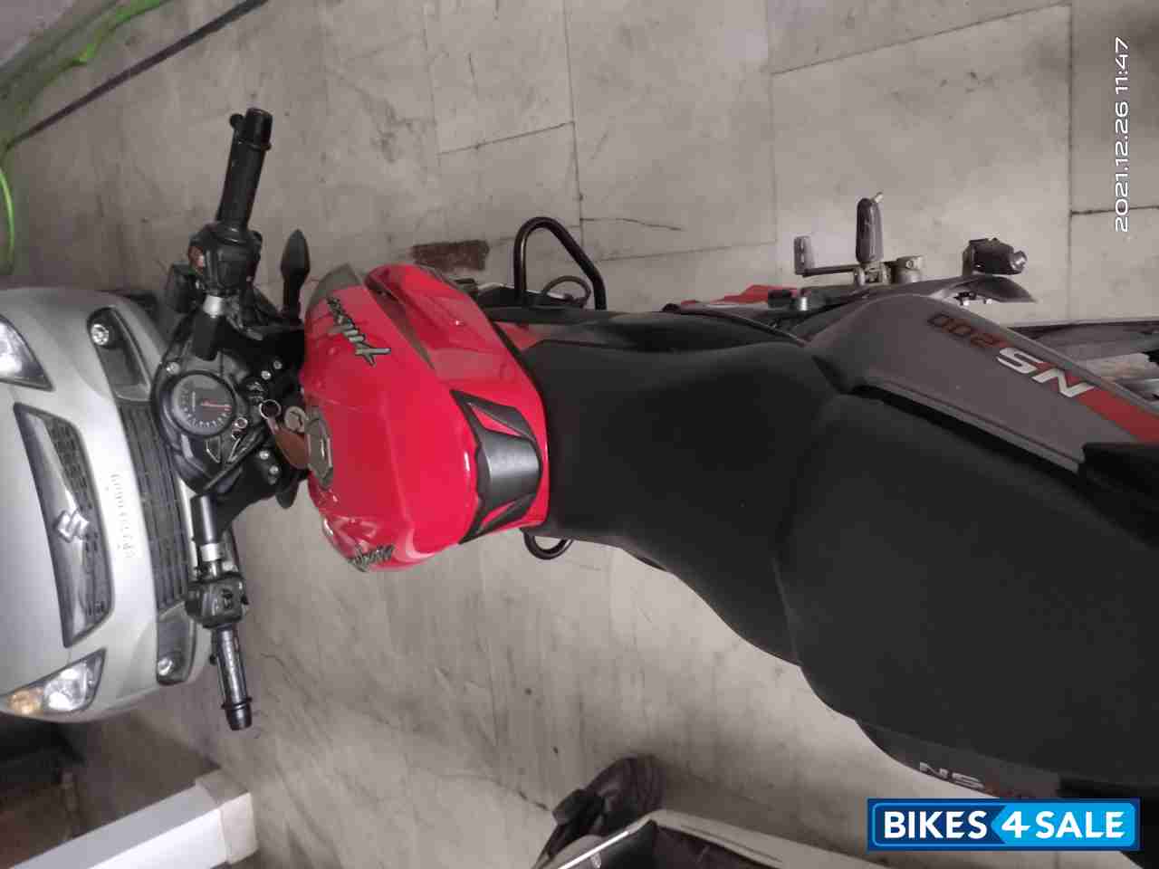 Red Bajaj Pulsar 200 NS