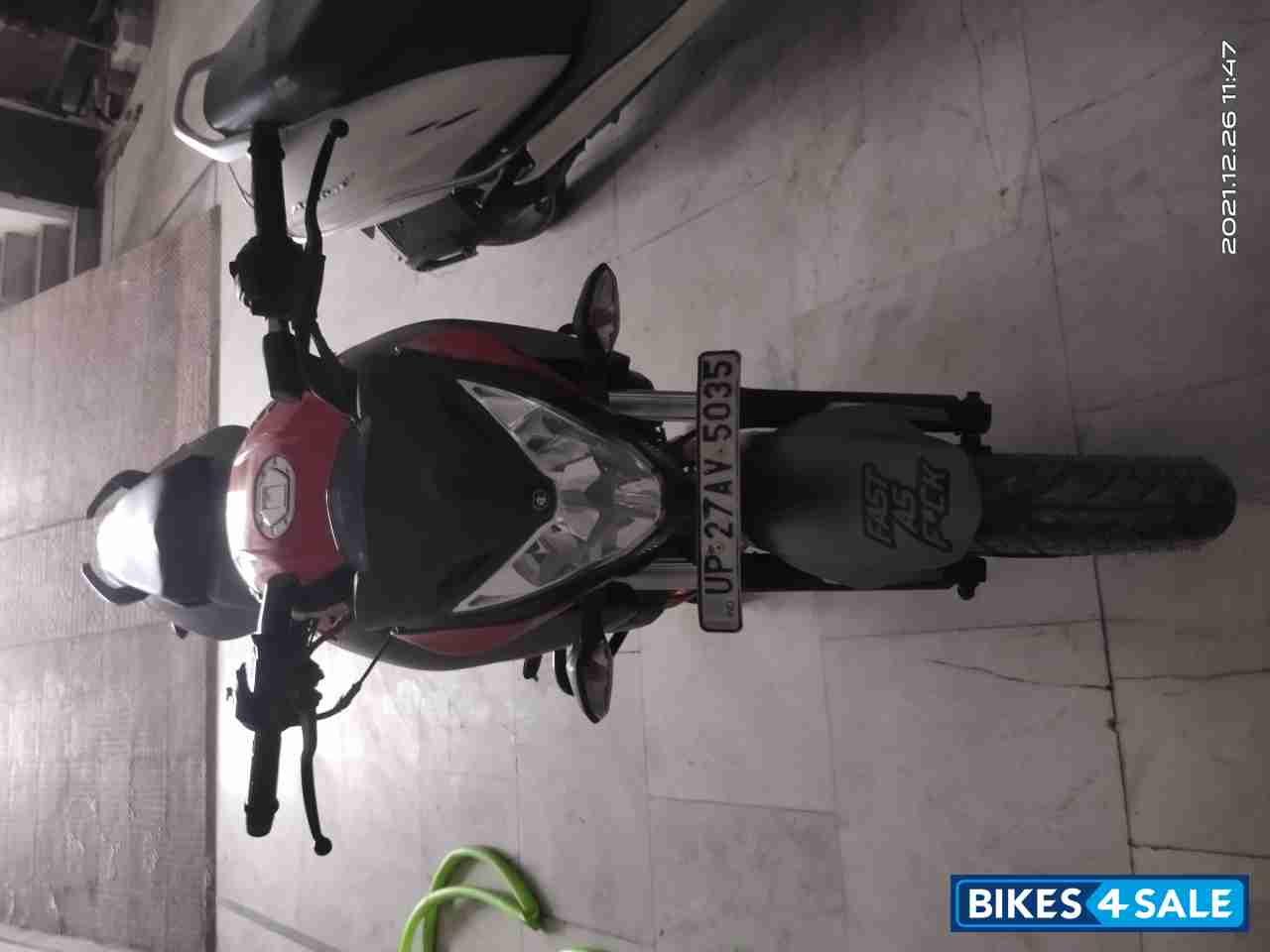 Red Bajaj Pulsar 200 NS