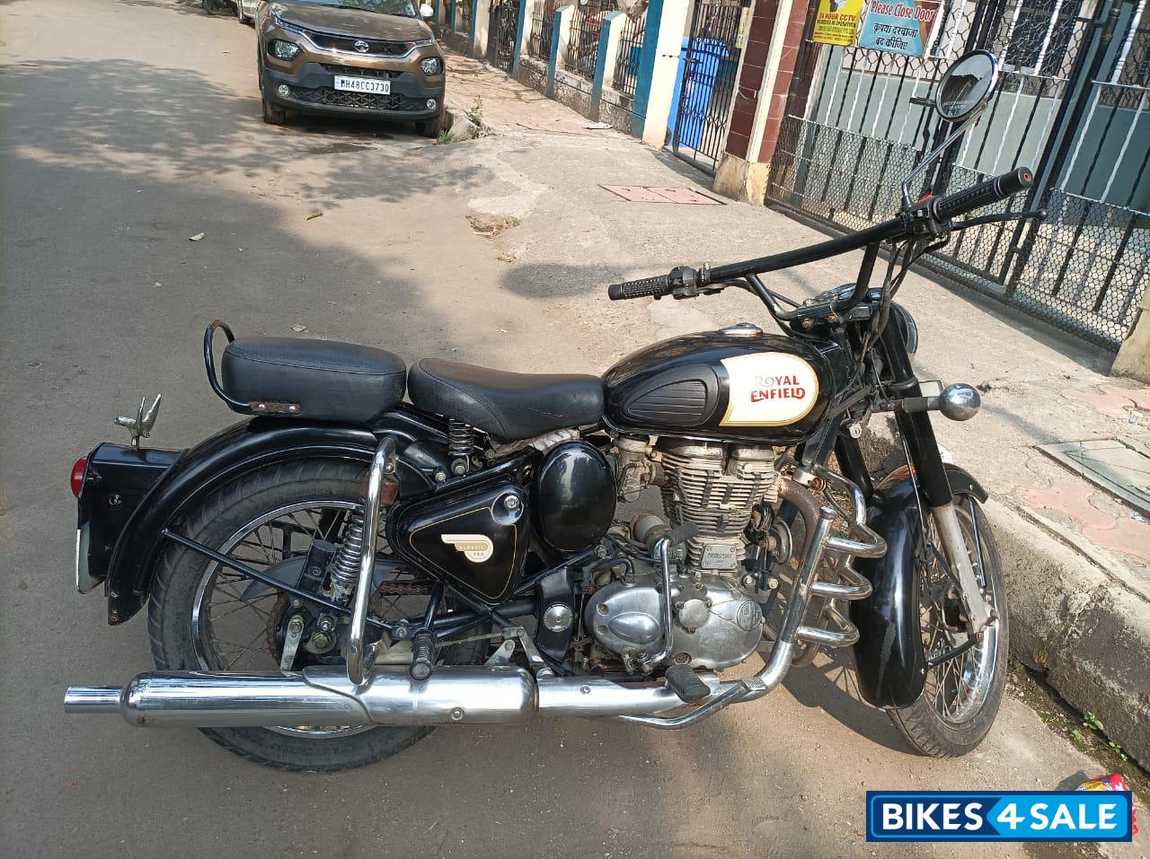 Royal Enfield Classic 350 Royal Enfield Classic 350