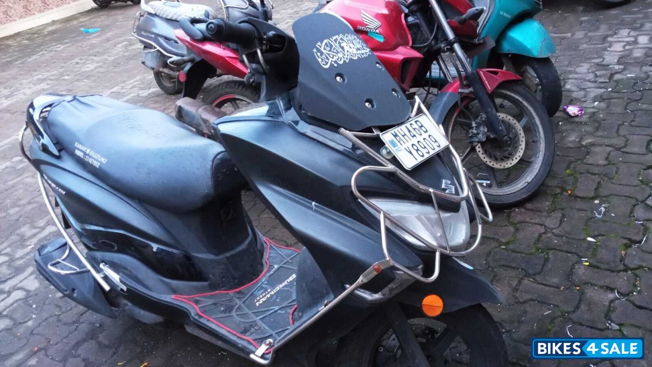 Suzuki Burgman Street Bluetooth Enabled