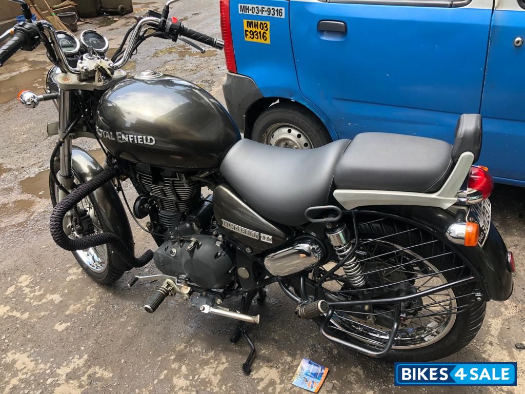 Space Grey Royal Enfield Thunderbird 350 Space Grey Royal Enfield Thunderbird 350