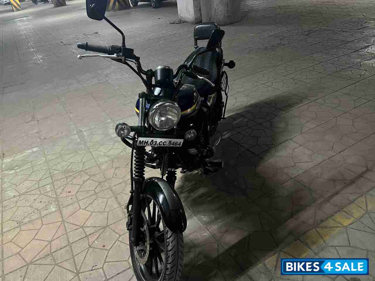 Bajaj Avenger Street 150