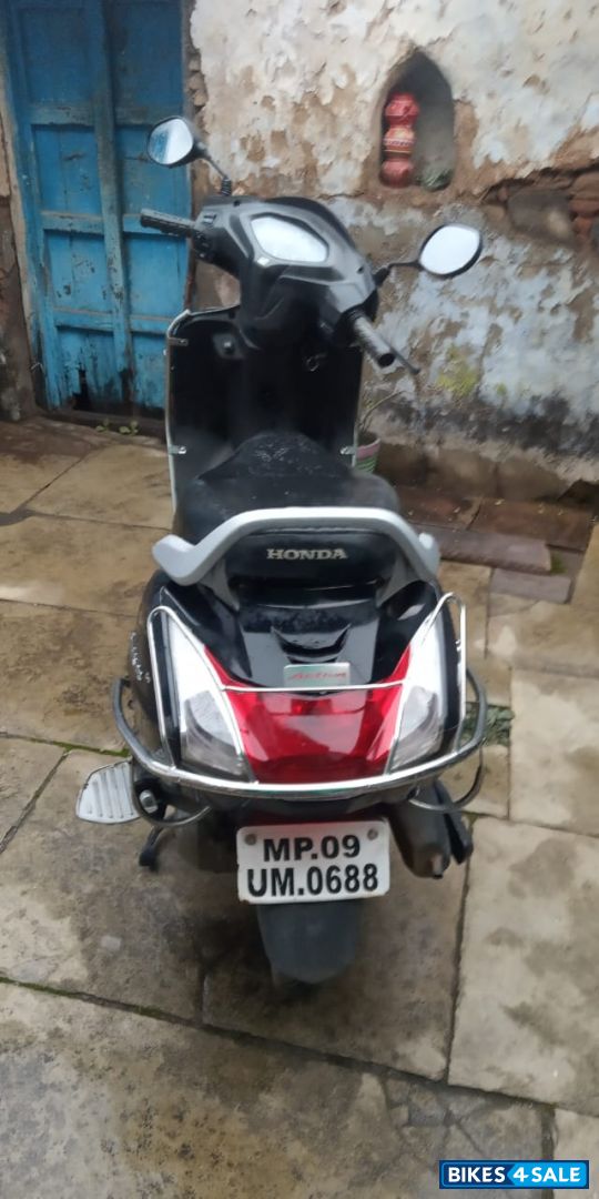 Black Honda Activa 5G Black Honda Activa 5G