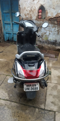 Black Honda Activa 5G