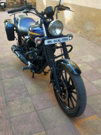 Bajaj Avenger Street 150