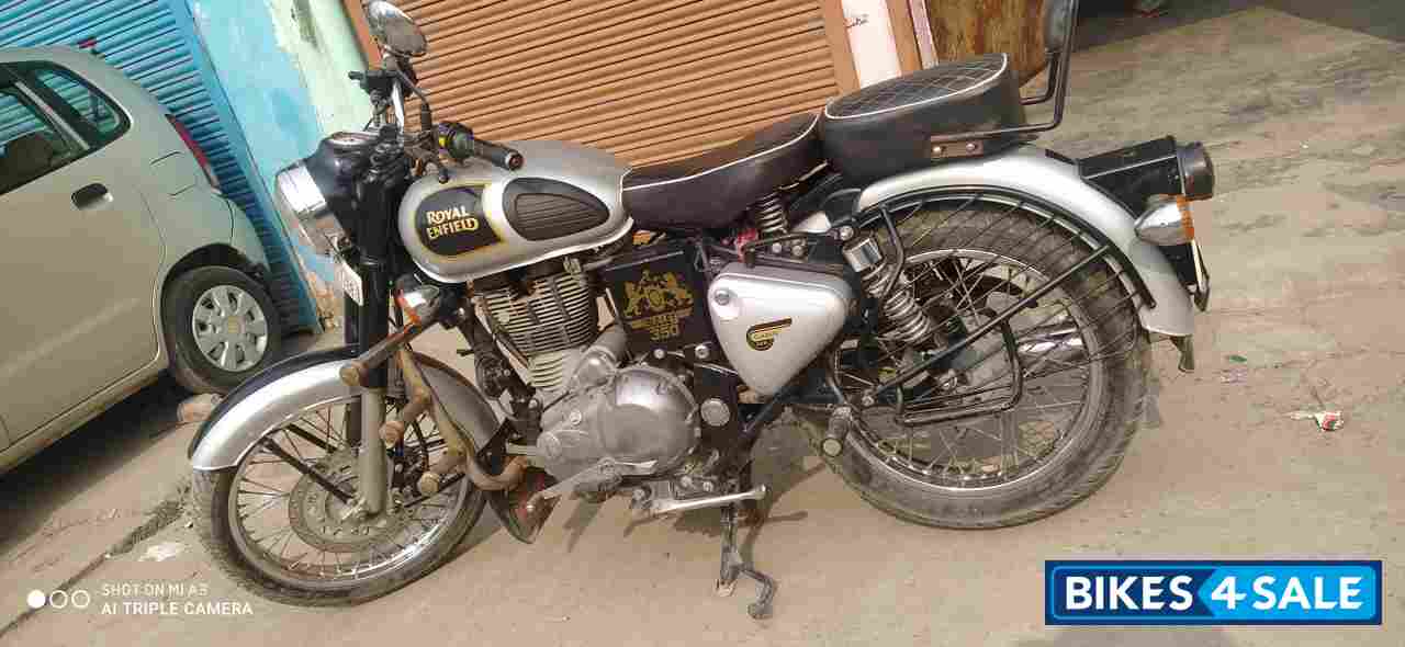 Royal Enfield Classic 350