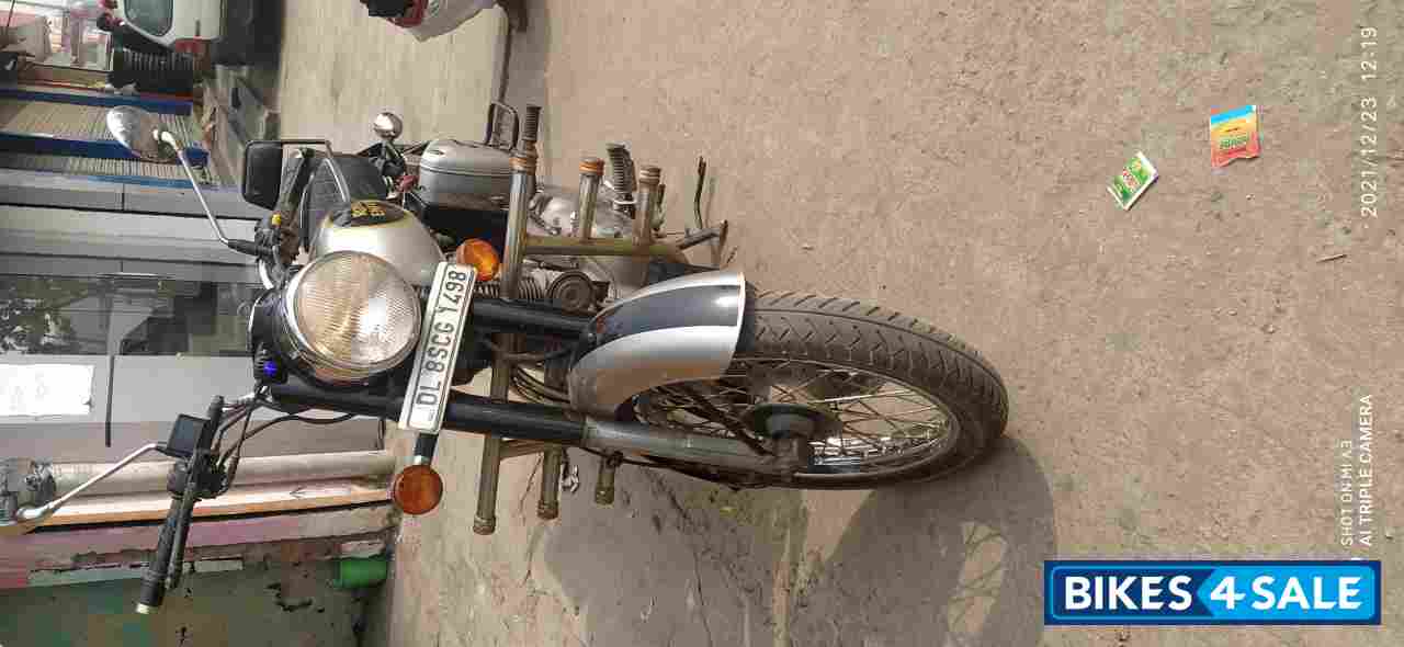 Royal Enfield Classic 350 Royal Enfield Classic 350