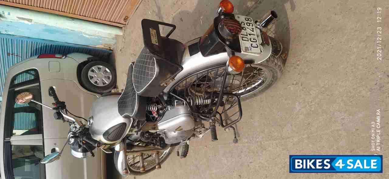 Royal Enfield Classic 350 Royal Enfield Classic 350