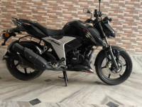 TVS Apache RTR 160 4V