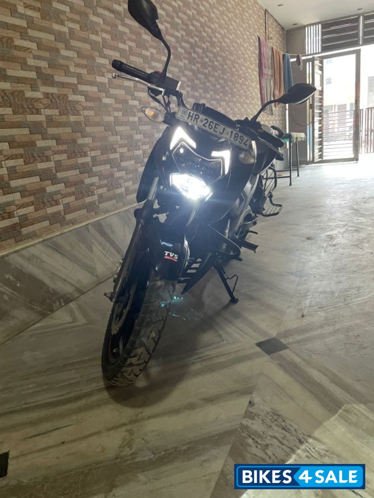 TVS Apache RTR 160 4V TVS Apache RTR 160 4V