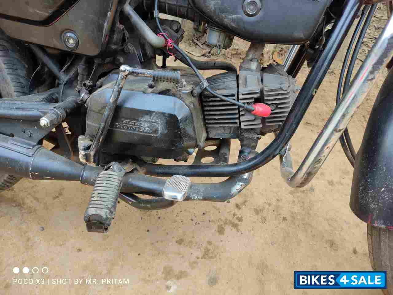 Black Hero Splendor Plus