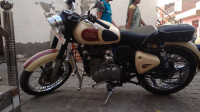 Royal Enfield Bullet 500
