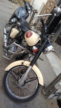 Royal Enfield Bullet 500