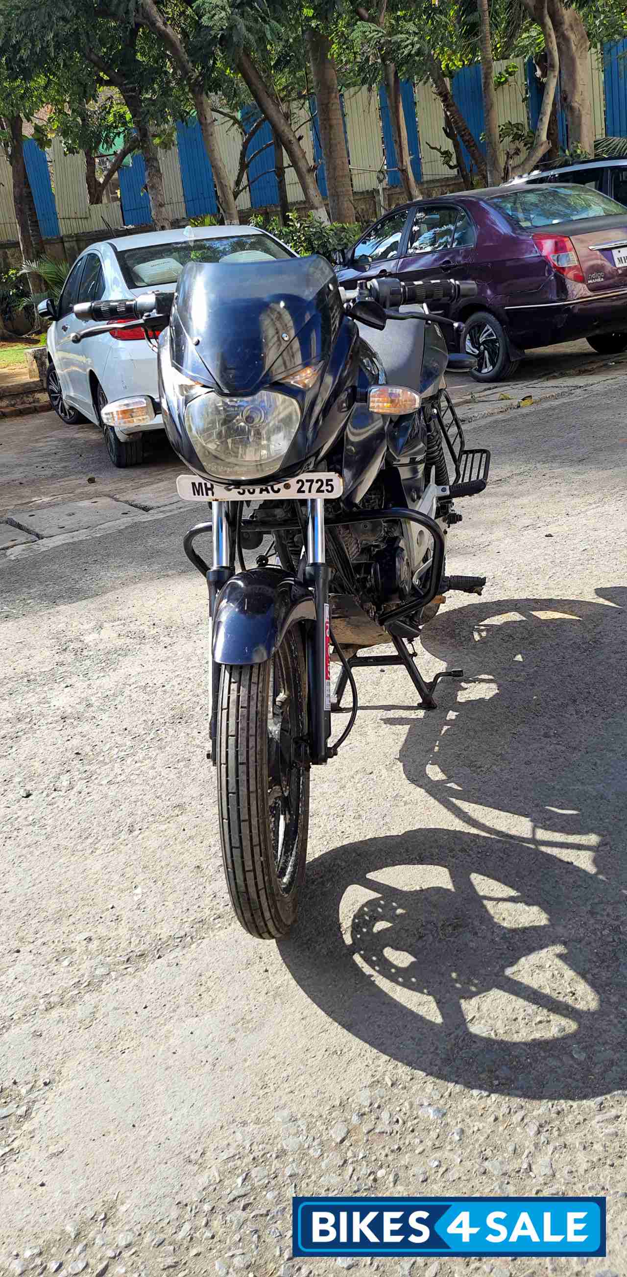 Midnight Black Bajaj Pulsar 150 Midnight Black Bajaj Pulsar 150