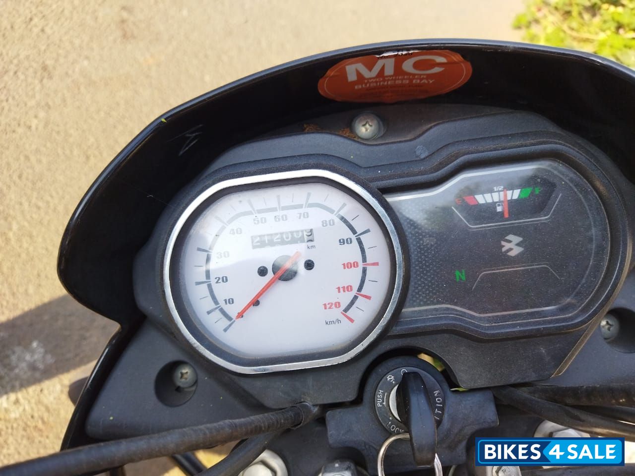 Bajaj Platina 100 ES