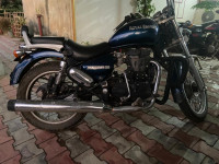 Blue Royal Enfield Thunderbird 350