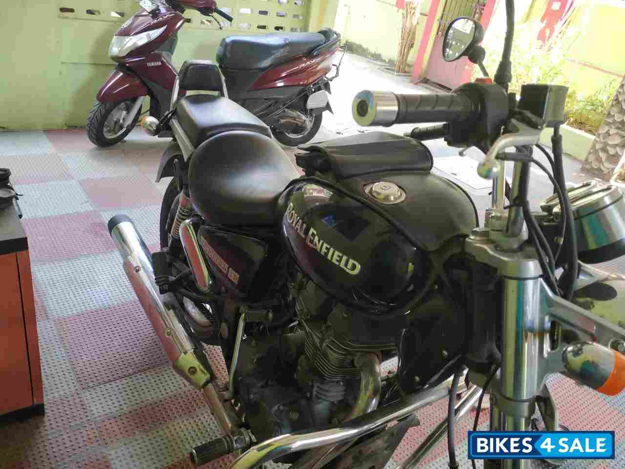 Flicker Royal Enfield Thunderbird 350 Flicker Royal Enfield Thunderbird 350