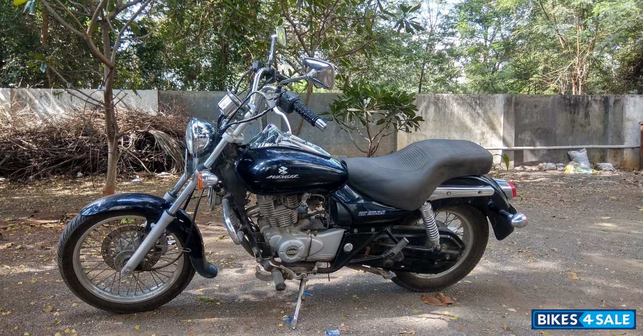 Bajaj Avenger Cruise 220