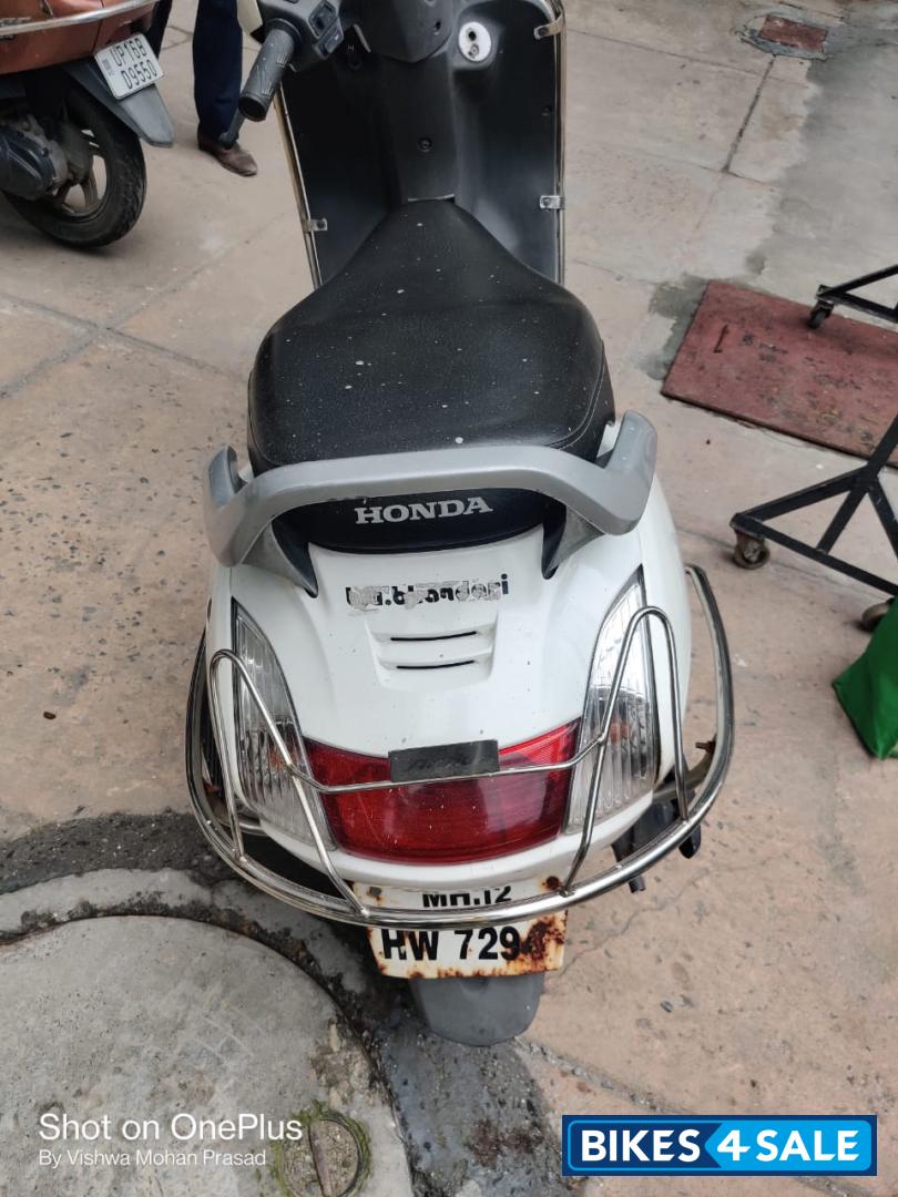 White Honda Activa