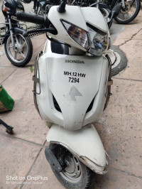 White Honda Activa