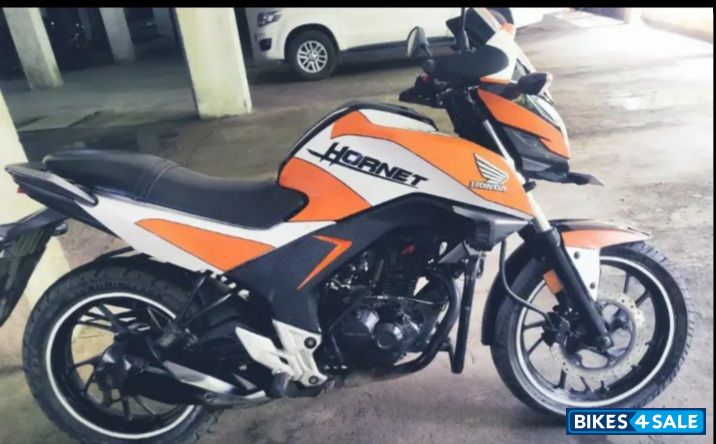 Honda CB Hornet 160R
