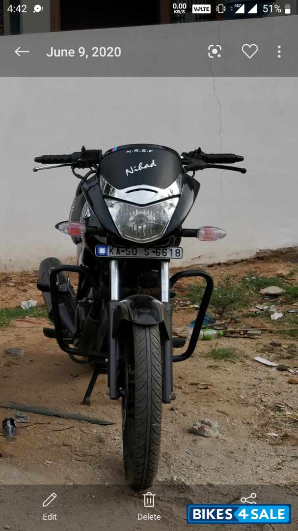 Black Honda CB Unicorn