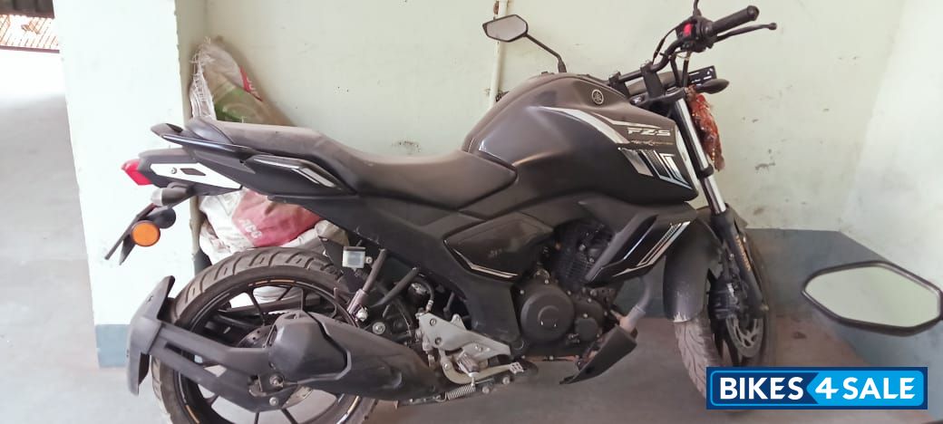 Yamaha FZ-S FI V3 BS6