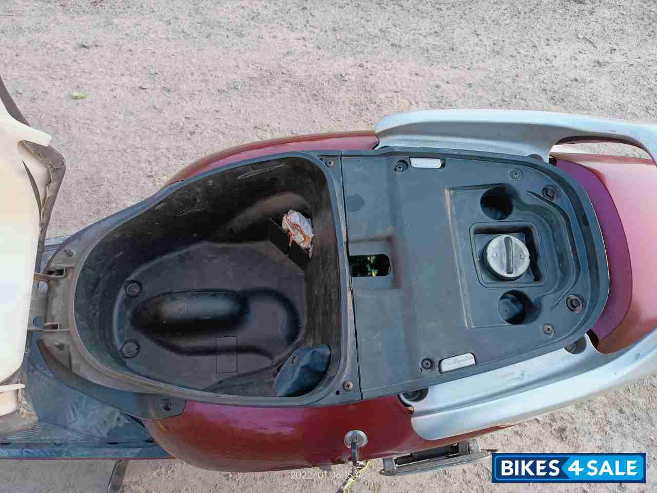 Maroon Honda Aviator